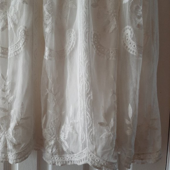 New Cotton Lace Maxie Dress - Picture 5 of 6